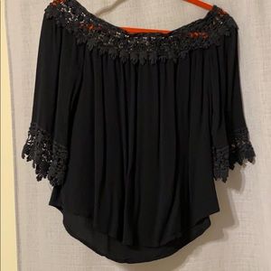 Cute off the shoulder half sleeve